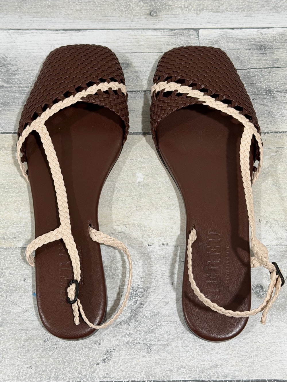 HEREU Rondaia Woven Leather Asymmetrical Sandals In Cocoa/Ivory Sz-8.US/38.EU - Picture 4 of 9